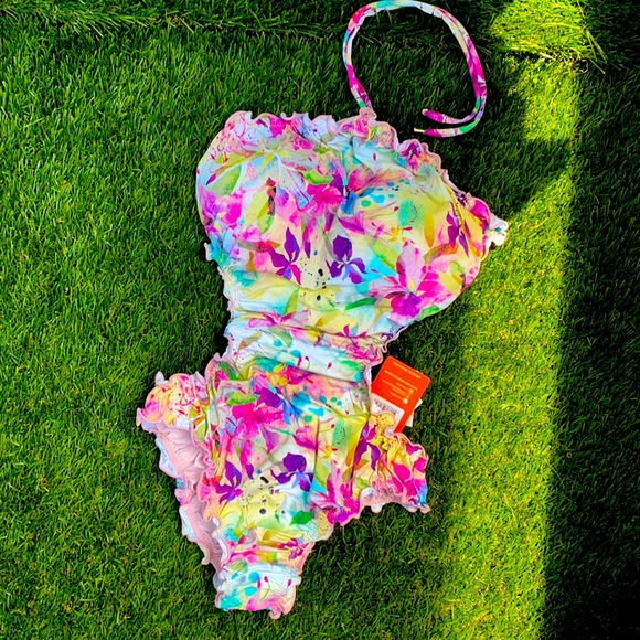 Brazilian One Piece Swimwear - Picture 1 of 5